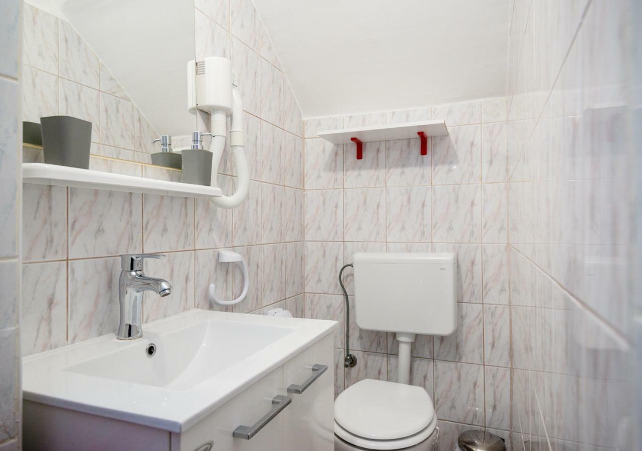 Studio Apartman Mima Hotel Umag Luaran gambar